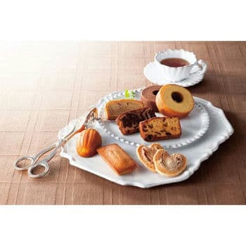 パティスリー　キハチ　焼菓子ギフト（8種15個入）