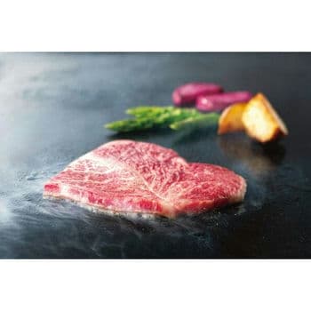 神戸牛　肩ロースステーキ用（計６００ｇ）
