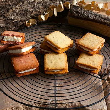 CHEESE CAVERYチーズサンドギフト（18個入）