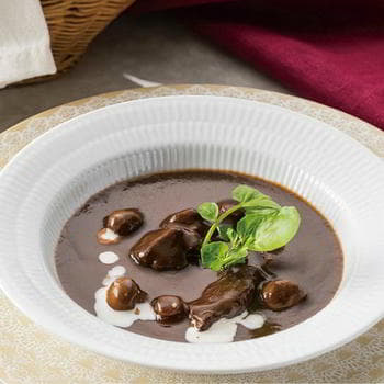 レストランリューズ飯塚隆太監修 国産牛のビーフシチュー（4個入）