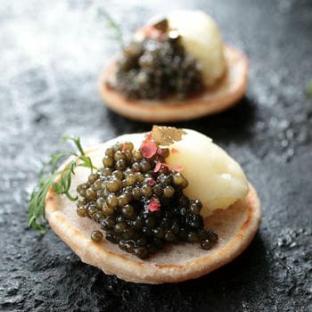 新見 フレッシュキャビア1瓶（醤油味）