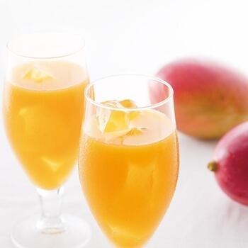 トロピカルマンゴージュース