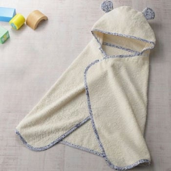 リバティプリント使用・ベビーバスローブボックス入り | 出産祝いギフト