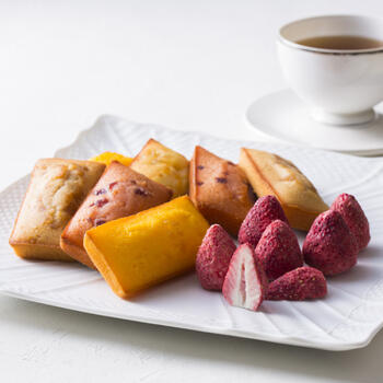 銀座いちごショコラ＆フィナンシェ