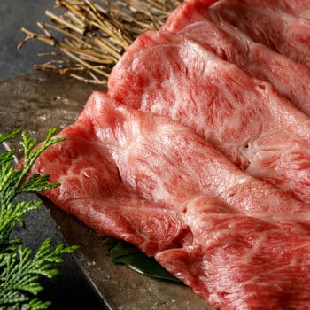 A5ランク 総称 山形牛 肩すき焼き・しゃぶしゃぶ（ミスジ入）