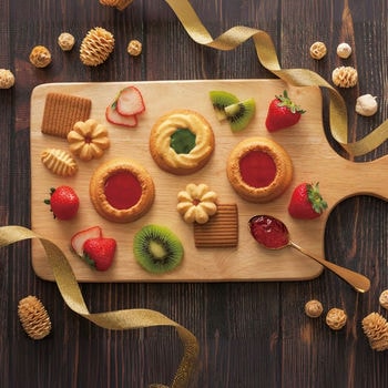 ベイクドクッキー・レーズンサンド・ドリップコーヒーセット（スイーツ18袋入・コーヒー4杯分）