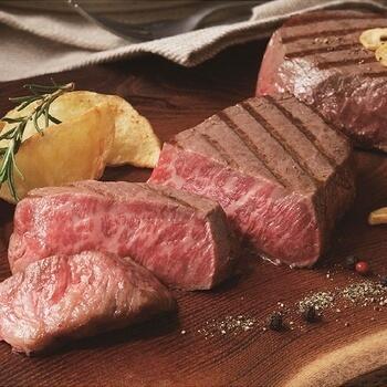 松阪牛ももステーキ（300g）