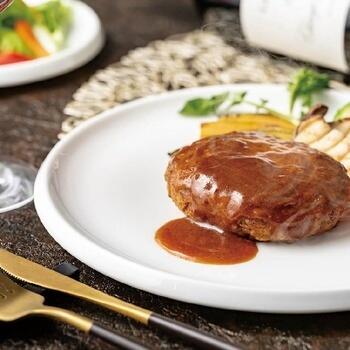 お肉の旨みをとじこめたデミグラスソースハンバーグ（8個）