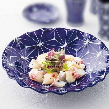 琉璃波渕多用皿麻の葉