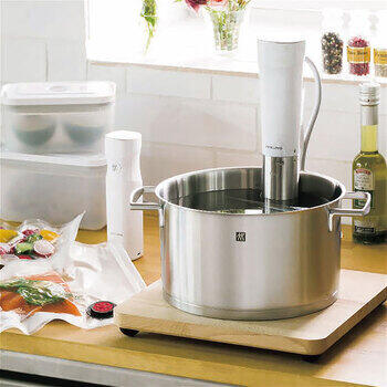 エンフィニジー低温調理器