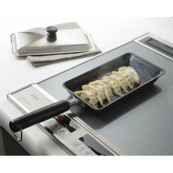 ダンチュウIH対応鉄餃子鍋（ステンレス蓋付）