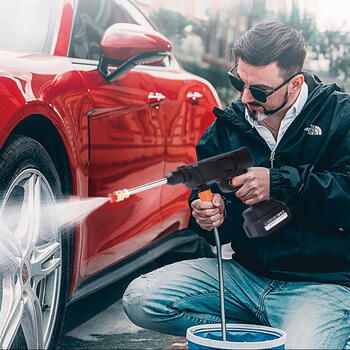 充電式高圧洗浄機