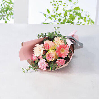 【生花】フェミニンブーケ