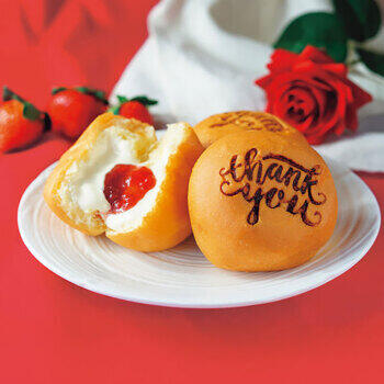 Ｔｈａｎｋｙｏｕくりーむパン・あまおう苺詰合せ（6個）