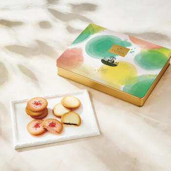 リト@葉っぱ切り絵/ラングドシャクッキー缶入