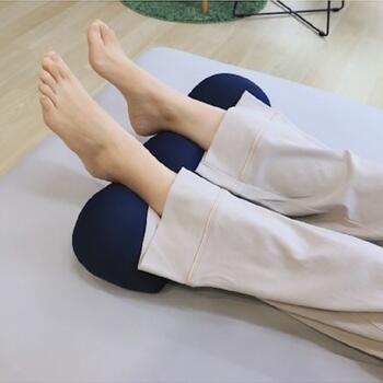 王様の足枕 ネイビー