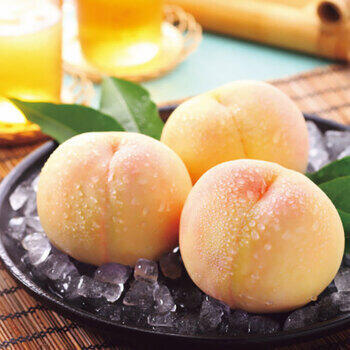 岡山県産　総社もも生産組合の桃（900g）